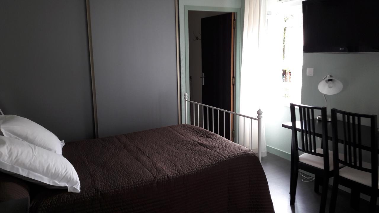 Les Pierres Folles Bed & Breakfast Rozier-en-Donzy Dış mekan fotoğraf
